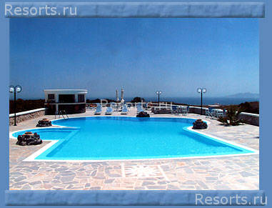 Manos Villa 3